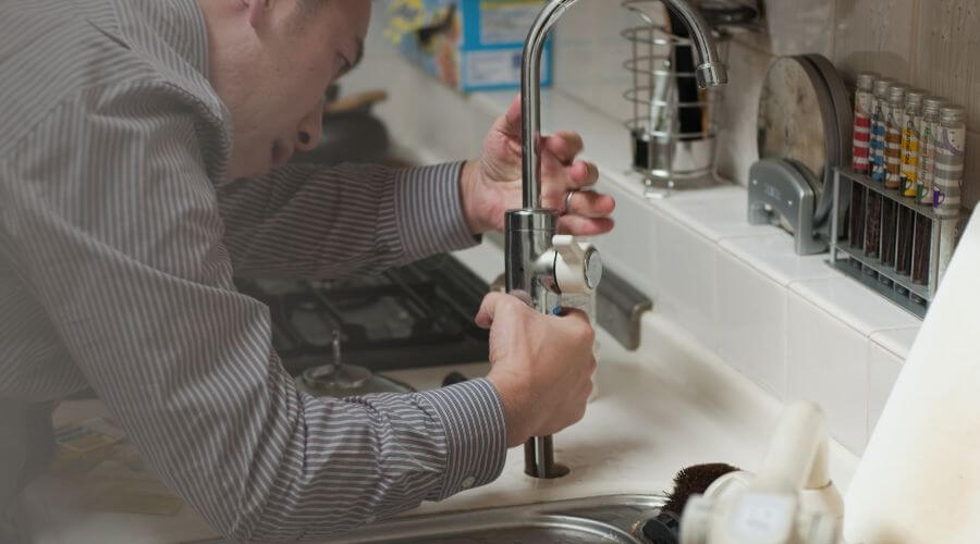 Professional Leak Detection Services in Lake, MS